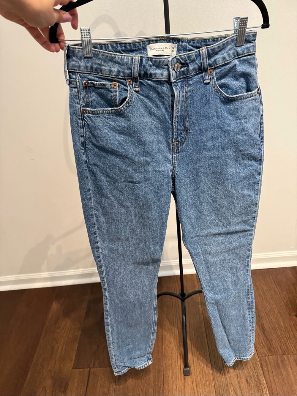 Abercrombie & Fitch Women's Light Wash Boyfriend Jeans